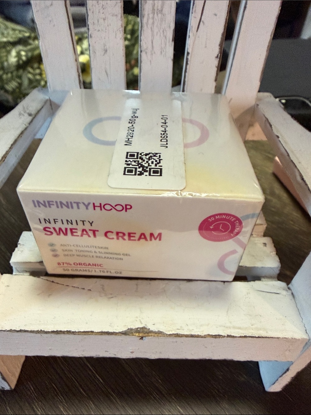 INFINITY HOOP White Skincare Box with Pink and Purple Logo